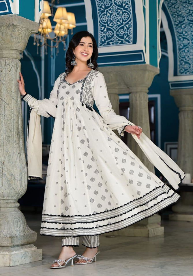 Designer Printed Cotton Alia Cut Kurti With Bottom Dupatta Clothing Suppliers In India